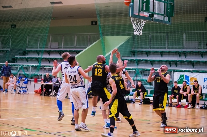 Zdjęcie w galerii na portalu naszraciborz.pl: Zwycięstwo Ofensywy Racibórz po dogrywce wiadomości z regionu