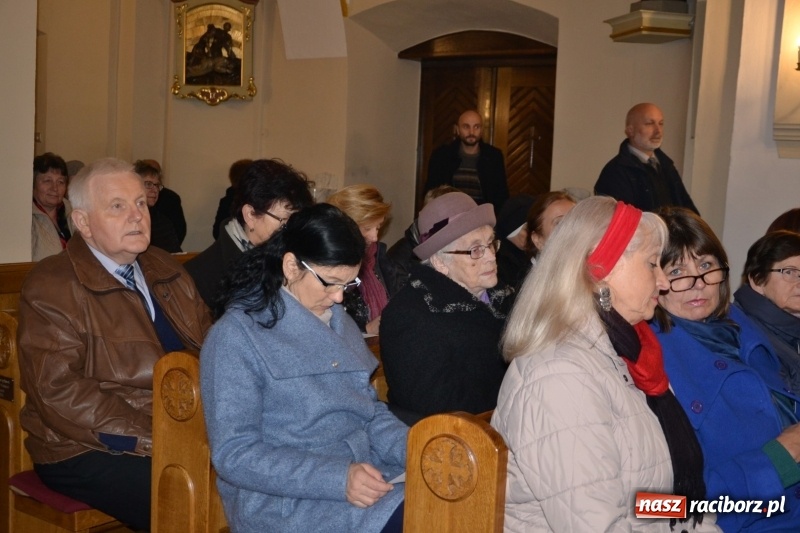 Zdjęcie w galerii na portalu naszraciborz.pl: VII Przegląd Chórów Pogranicza w Krzyżanowicach wiadomości z regionu