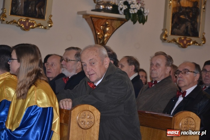 Zdjęcie w galerii na portalu naszraciborz.pl: VII Przegląd Chórów Pogranicza w Krzyżanowicach wiadomości z regionu