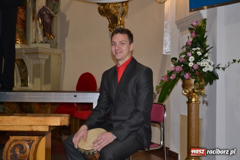 Zdjęcie w galerii na portalu naszraciborz.pl: VII Przegląd Chórów Pogranicza w Krzyżanowicach wiadomości z regionu