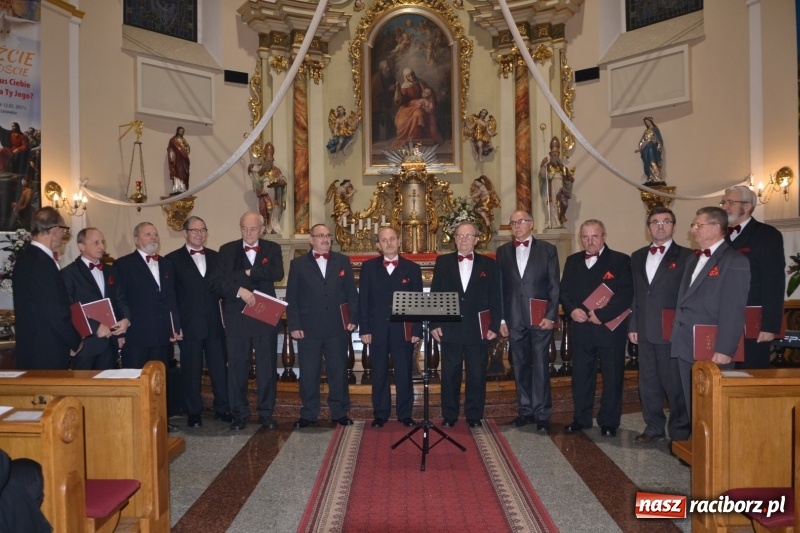 Zdjęcie w galerii na portalu naszraciborz.pl: VII Przegląd Chórów Pogranicza w Krzyżanowicach wiadomości z regionu