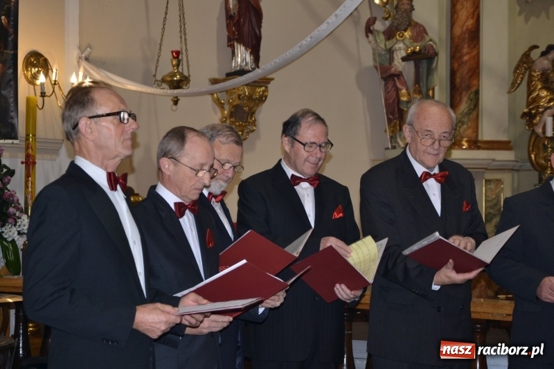 Zdjęcie w galerii na portalu naszraciborz.pl: VII Przegląd Chórów Pogranicza w Krzyżanowicach wiadomości z regionu