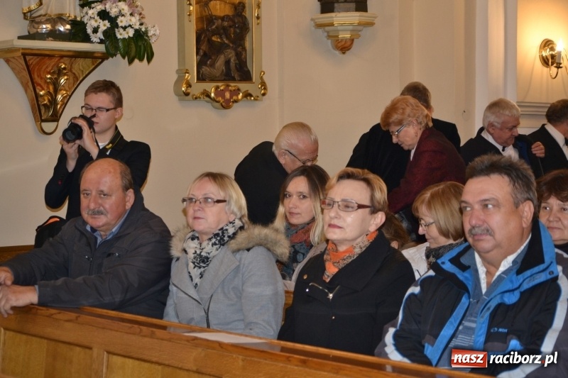 Zdjęcie w galerii na portalu naszraciborz.pl: VII Przegląd Chórów Pogranicza w Krzyżanowicach wiadomości z regionu