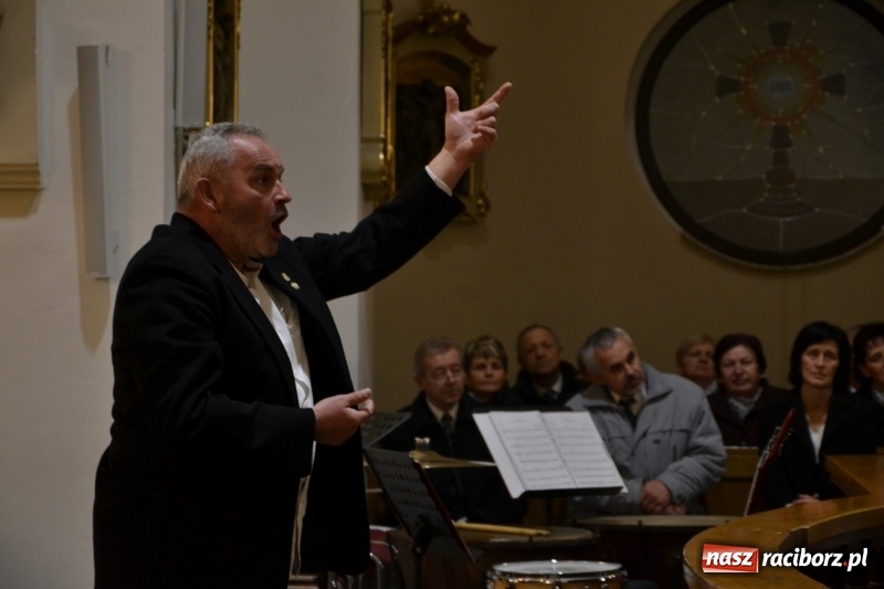 Zdjęcie w galerii na portalu naszraciborz.pl: VII Przegląd Chórów Pogranicza w Krzyżanowicach wiadomości z regionu