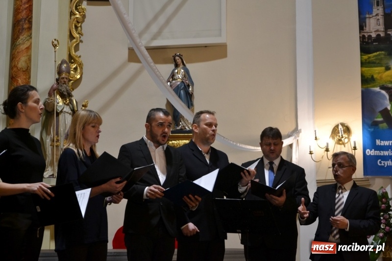 Zdjęcie w galerii na portalu naszraciborz.pl: VII Przegląd Chórów Pogranicza w Krzyżanowicach wiadomości z regionu