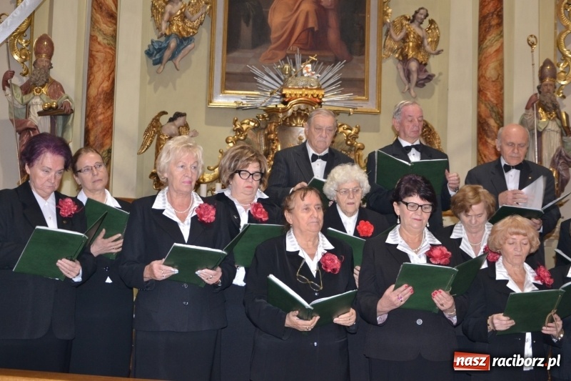 Zdjęcie w galerii na portalu naszraciborz.pl: VII Przegląd Chórów Pogranicza w Krzyżanowicach wiadomości z regionu