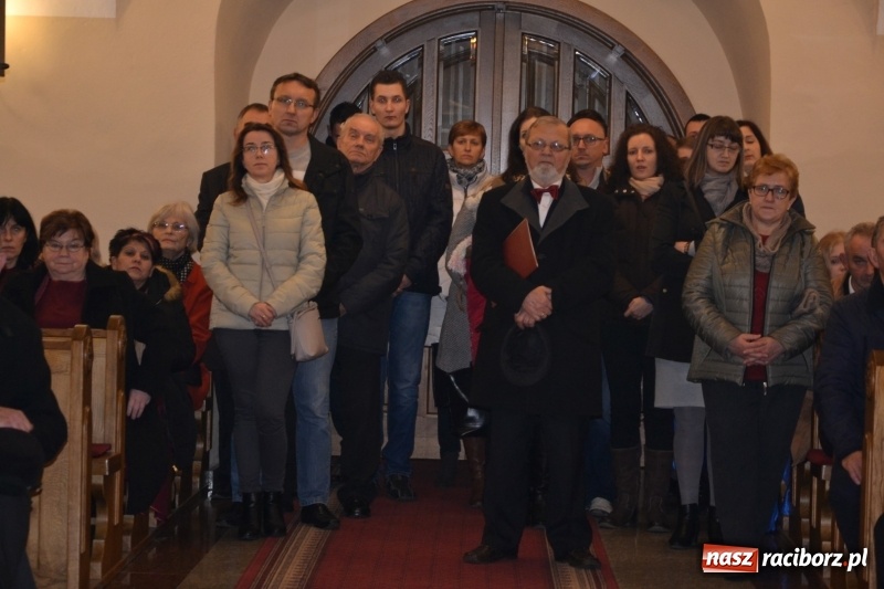 Zdjęcie w galerii na portalu naszraciborz.pl: VII Przegląd Chórów Pogranicza w Krzyżanowicach wiadomości z regionu