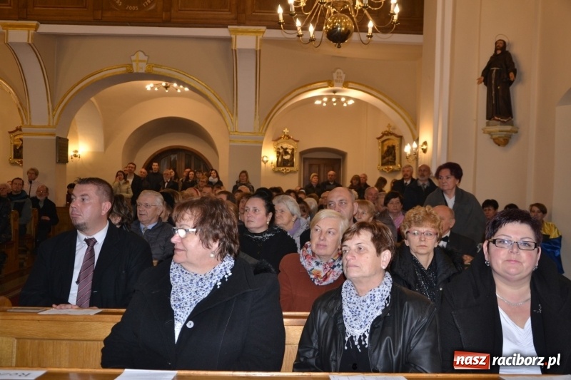 Zdjęcie w galerii na portalu naszraciborz.pl: VII Przegląd Chórów Pogranicza w Krzyżanowicach wiadomości z regionu