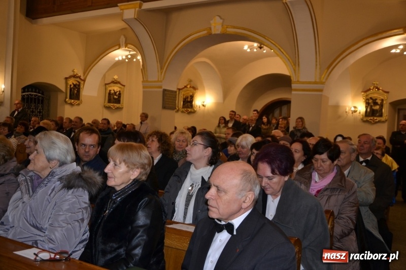 Zdjęcie w galerii na portalu naszraciborz.pl: VII Przegląd Chórów Pogranicza w Krzyżanowicach wiadomości z regionu