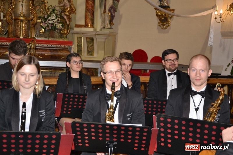 Zdjęcie w galerii na portalu naszraciborz.pl: VII Przegląd Chórów Pogranicza w Krzyżanowicach wiadomości z regionu