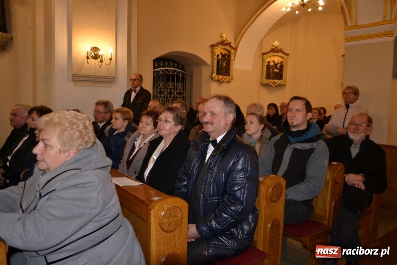 Zdjęcie w galerii na portalu naszraciborz.pl: VII Przegląd Chórów Pogranicza w Krzyżanowicach wiadomości z regionu