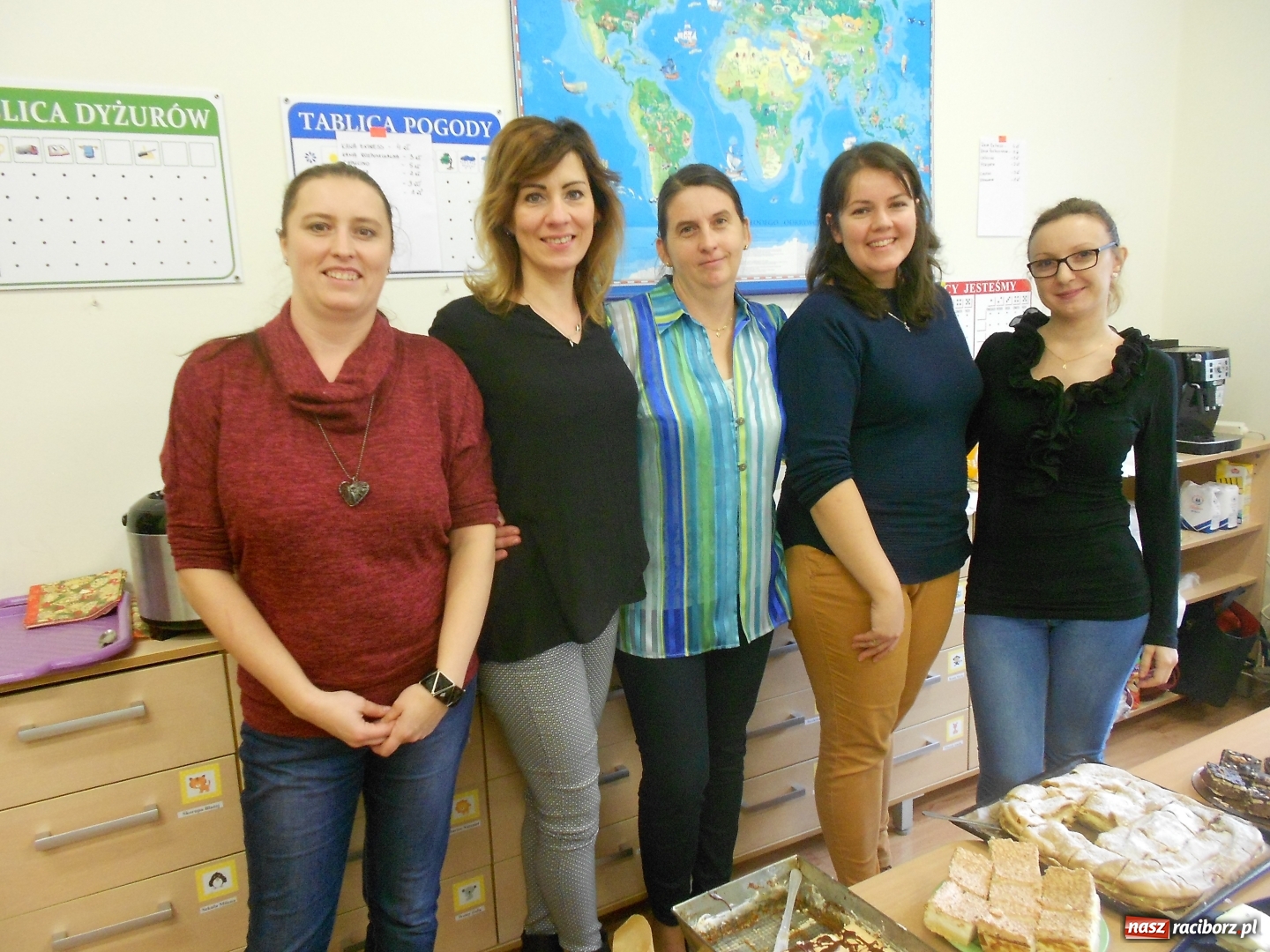 Zdjęcie w galerii na portalu naszraciborz.pl: Kiermasz adwentowy w rudzkim przedszkolu wiadomości z regionu