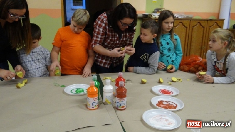 Zdjęcie w galerii na portalu naszraciborz.pl: Dzień Pieczonego Ziemniaka. Spotkanie integracyjne w Wojnowicach wiadomości z regionu