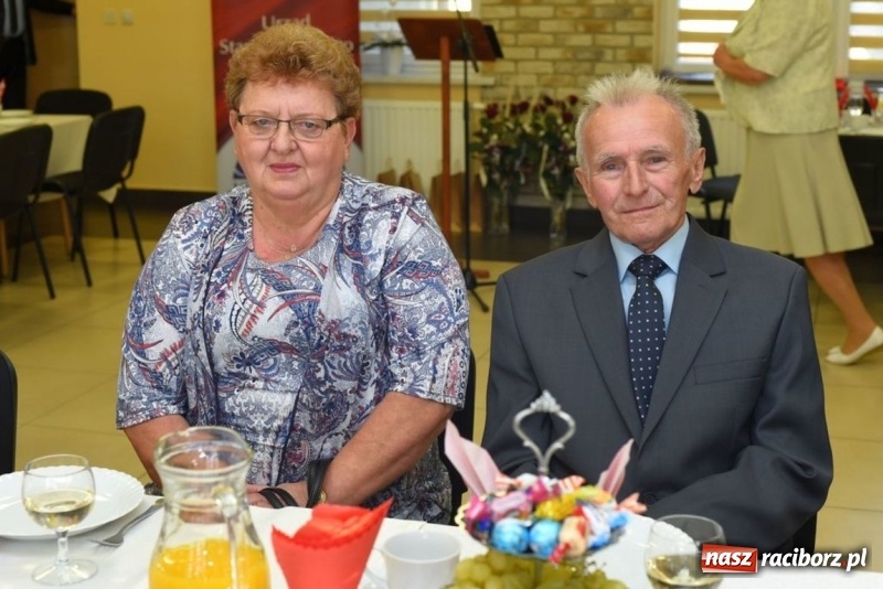 Zdjęcie w galerii na portalu naszraciborz.pl: Uroczystość z okazji Jubileuszu Pożycia Małżeńskiego wiadomości z regionu