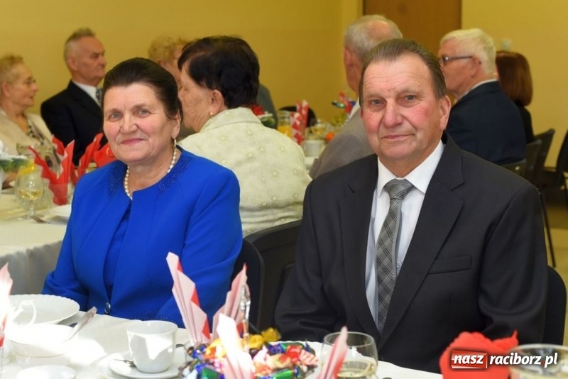 Zdjęcie w galerii na portalu naszraciborz.pl: Uroczystość z okazji Jubileuszu Pożycia Małżeńskiego wiadomości z regionu