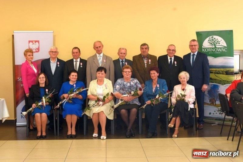 Zdjęcie w galerii na portalu naszraciborz.pl: Uroczystość z okazji Jubileuszu Pożycia Małżeńskiego wiadomości z regionu