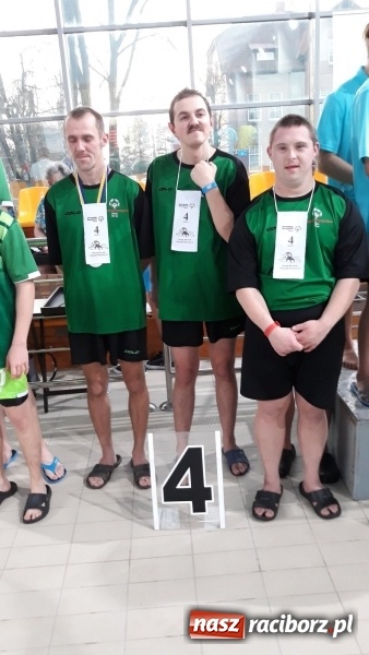 Zdjęcie w galerii na portalu naszraciborz.pl: Zawodnicy Huraganu Racibórz na XXV Śląskim Mityngu Pływackim wiadomości z regionu