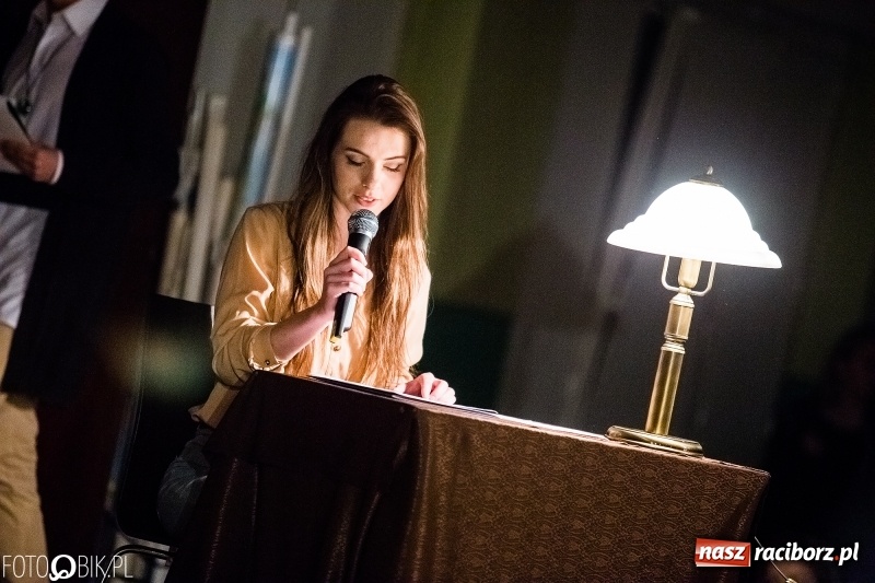 Zdjęcie w galerii na portalu naszraciborz.pl: Poetycka jesień w murach Kasprowicza wiadomości z regionu