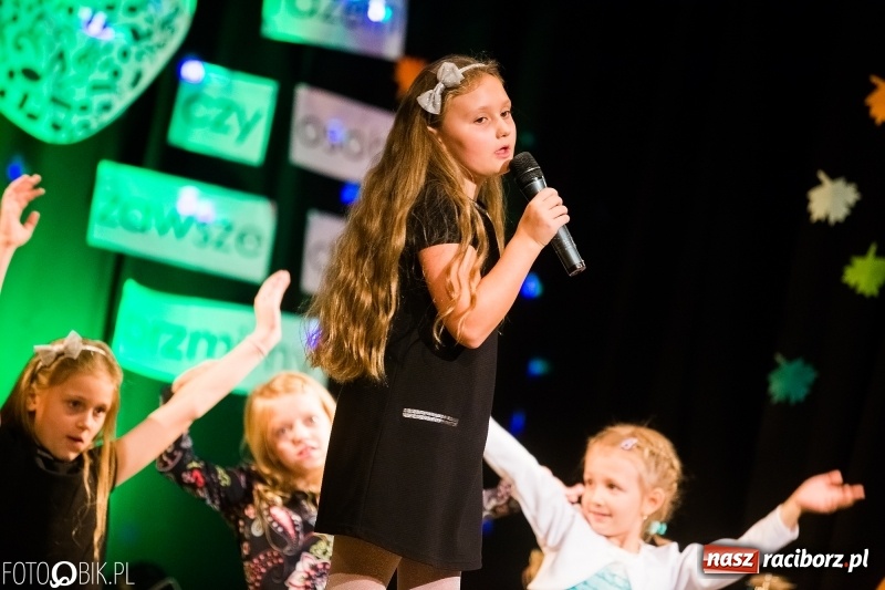 Zdjęcie w galerii na portalu naszraciborz.pl: Na jesienną nutę w Młodzieżowym Domu Kultury wiadomości z regionu