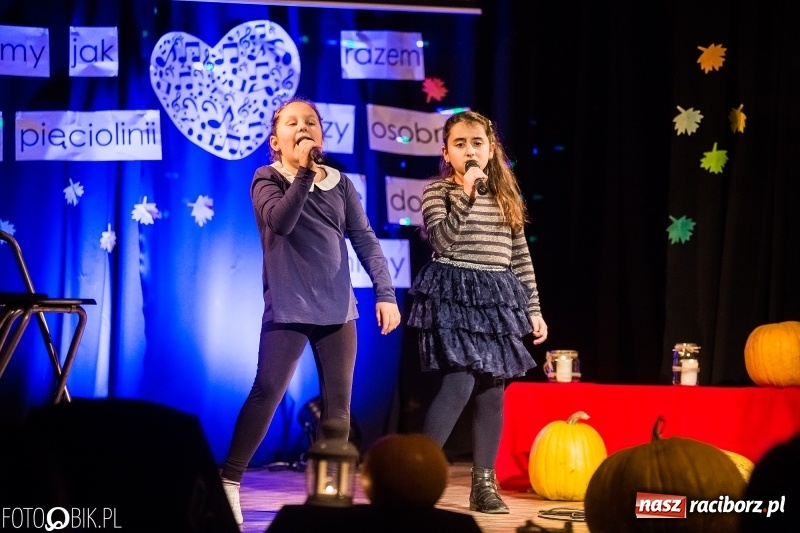 Zdjęcie w galerii na portalu naszraciborz.pl: Na jesienną nutę w Młodzieżowym Domu Kultury wiadomości z regionu
