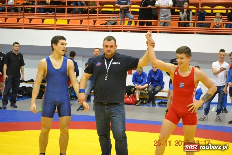 Zdjęcie w galerii na portalu naszraciborz.pl: Grad medali zapaśników Unii na zawodach w Rudzie Śląskiej wiadomości z regionu