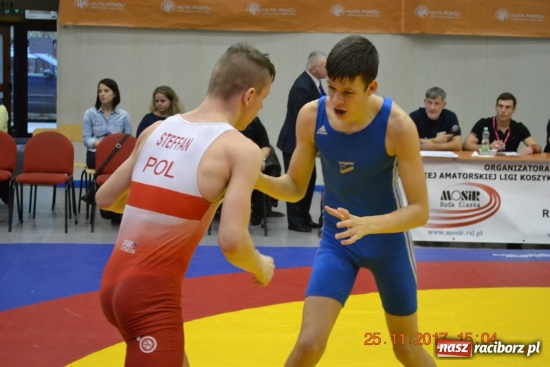 Zdjęcie w galerii na portalu naszraciborz.pl: Grad medali zapaśników Unii na zawodach w Rudzie Śląskiej wiadomości z regionu