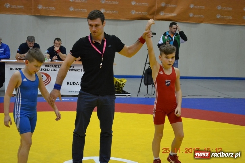 Zdjęcie w galerii na portalu naszraciborz.pl: Grad medali zapaśników Unii na zawodach w Rudzie Śląskiej wiadomości z regionu