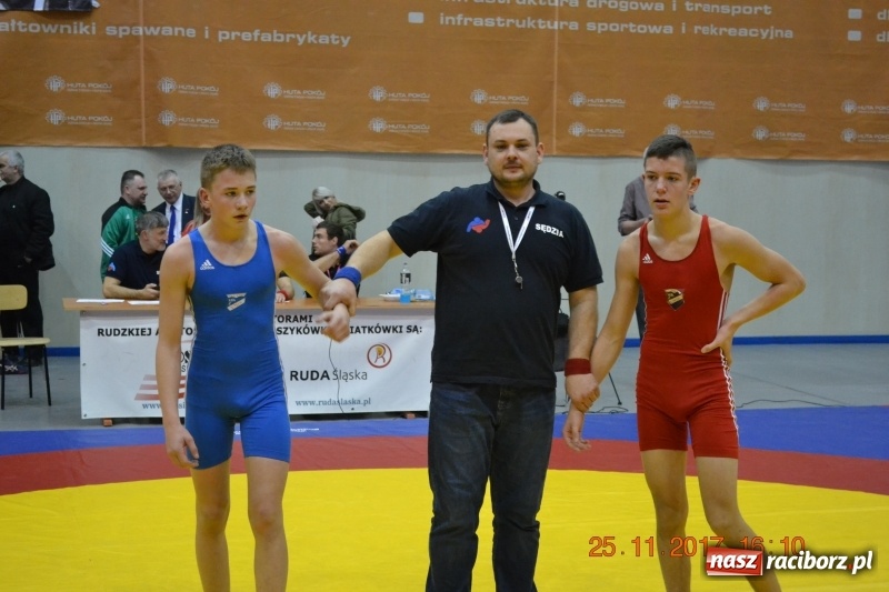 Zdjęcie w galerii na portalu naszraciborz.pl: Grad medali zapaśników Unii na zawodach w Rudzie Śląskiej wiadomości z regionu