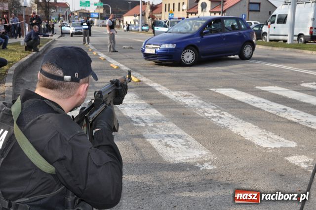 Zdjęcie w galerii na portalu naszraciborz.pl: Uprowadzona dziewczynka bezpieczna wiadomości z regionu