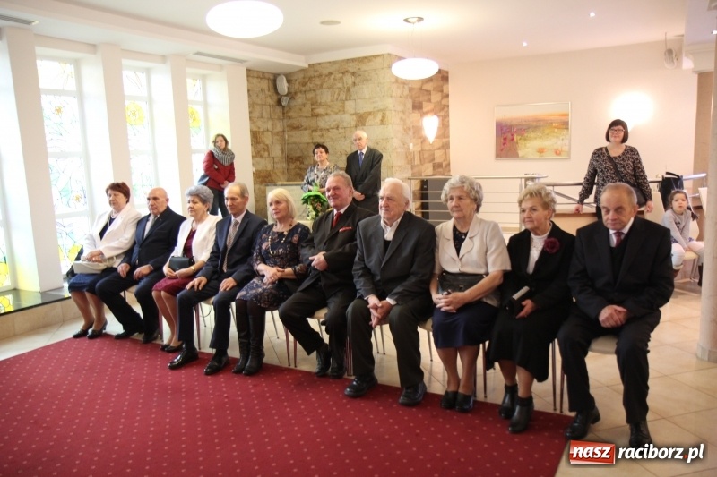 Zdjęcie w galerii na portalu naszraciborz.pl: To nie były słowa rzucone na wiatr… Złote gody w raciborskim USC wiadomości z regionu