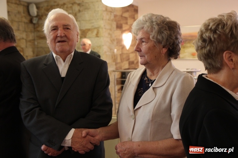 Zdjęcie w galerii na portalu naszraciborz.pl: To nie były słowa rzucone na wiatr… Złote gody w raciborskim USC wiadomości z regionu