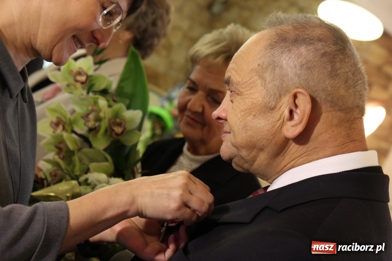 Zdjęcie w galerii na portalu naszraciborz.pl: To nie były słowa rzucone na wiatr… Złote gody w raciborskim USC wiadomości z regionu