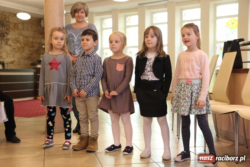 Zdjęcie w galerii na portalu naszraciborz.pl: To nie były słowa rzucone na wiatr… Złote gody w raciborskim USC wiadomości z regionu