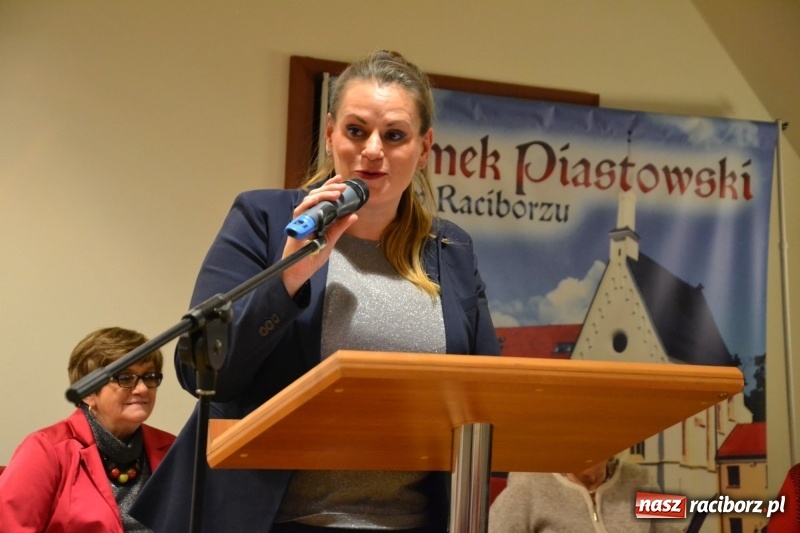 Zdjęcie w galerii na portalu naszraciborz.pl: Z uśmiechem, ale i do bólu - promocja książki Zbigniewa Woźniaka na Zamku Piastowskim wiadomości z regionu