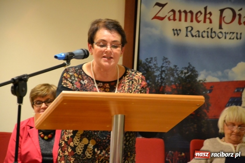 Zdjęcie w galerii na portalu naszraciborz.pl: Z uśmiechem, ale i do bólu - promocja książki Zbigniewa Woźniaka na Zamku Piastowskim wiadomości z regionu