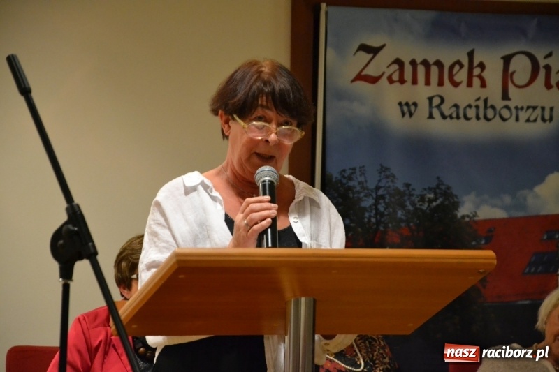 Zdjęcie w galerii na portalu naszraciborz.pl: Z uśmiechem, ale i do bólu - promocja książki Zbigniewa Woźniaka na Zamku Piastowskim wiadomości z regionu