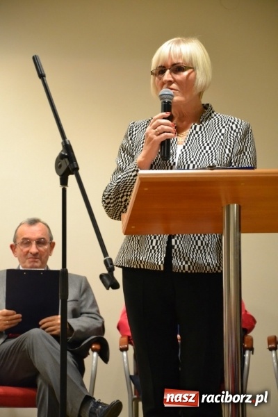 Zdjęcie w galerii na portalu naszraciborz.pl: Z uśmiechem, ale i do bólu - promocja książki Zbigniewa Woźniaka na Zamku Piastowskim wiadomości z regionu