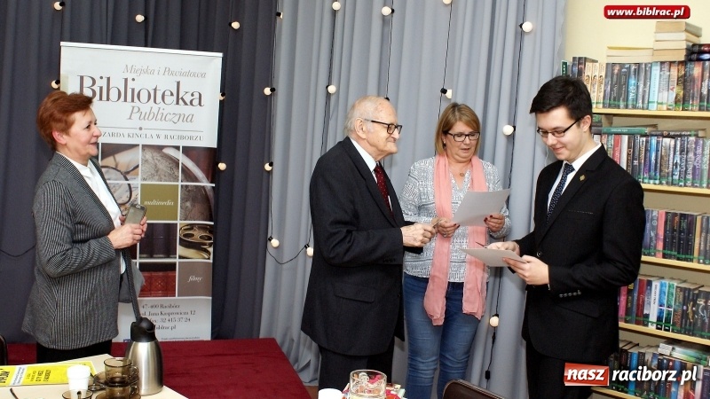 Zdjęcie w galerii na portalu naszraciborz.pl: Konkurs Co Ty wiesz o Raciborzu w raciborskiej bibliotece wiadomości z regionu