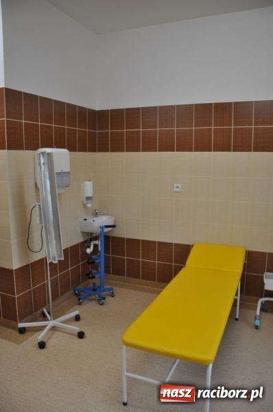 Zdjęcie w galerii na portalu naszraciborz.pl: Uroczyste otwarcie Zakładu Pielęgnacyjno-Opiekuńczego w Kuźni Raciborskiej wiadomości z regionu