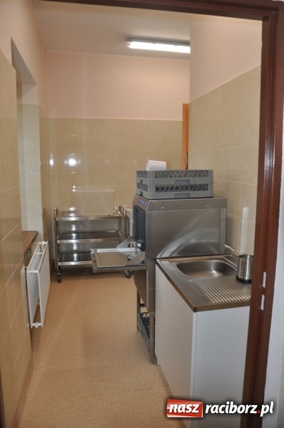 Zdjęcie w galerii na portalu naszraciborz.pl: Uroczyste otwarcie Zakładu Pielęgnacyjno-Opiekuńczego w Kuźni Raciborskiej wiadomości z regionu