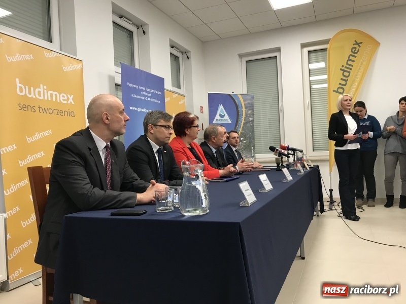 Zdjęcie w galerii na portalu naszraciborz.pl: Podpisano umowę na dokończenie zbiornika Racibórz FOTO i WIDEO wiadomości z regionu