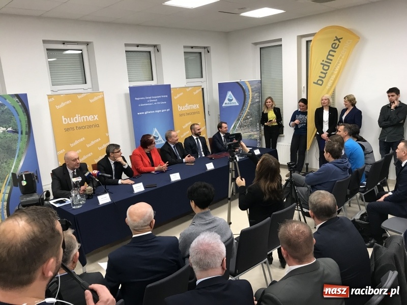 Zdjęcie w galerii na portalu naszraciborz.pl: Podpisano umowę na dokończenie zbiornika Racibórz FOTO i WIDEO wiadomości z regionu