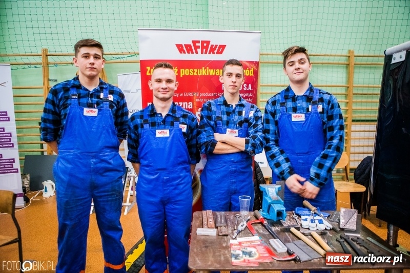 Zdjęcie w galerii na portalu naszraciborz.pl: Ponad 1000 uczniów na Festiwalu Perspektyw w Raciborzu wiadomości z regionu