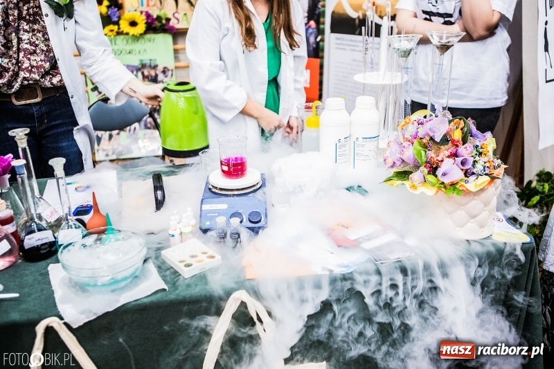 Zdjęcie w galerii na portalu naszraciborz.pl: Ponad 1000 uczniów na Festiwalu Perspektyw w Raciborzu wiadomości z regionu