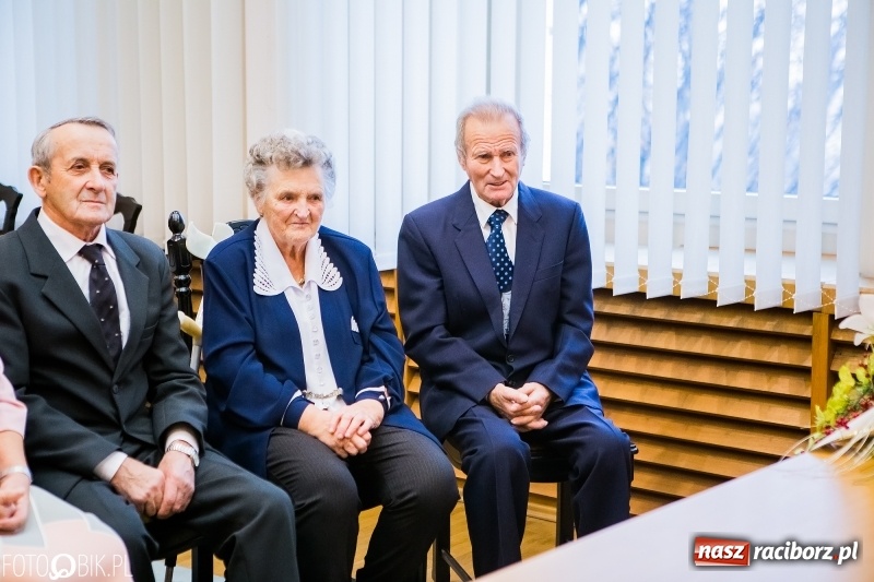Zdjęcie w galerii na portalu naszraciborz.pl: Trwajcie razem w radości i smutkach. Złote Gody w Pietrowicach Wielkich wiadomości z regionu