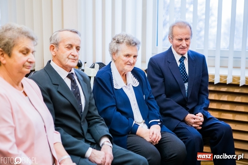Zdjęcie w galerii na portalu naszraciborz.pl: Trwajcie razem w radości i smutkach. Złote Gody w Pietrowicach Wielkich wiadomości z regionu