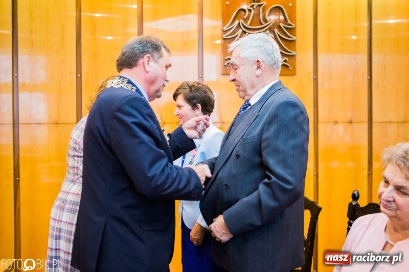 Zdjęcie w galerii na portalu naszraciborz.pl: Trwajcie razem w radości i smutkach. Złote Gody w Pietrowicach Wielkich wiadomości z regionu