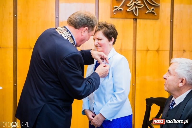 Zdjęcie w galerii na portalu naszraciborz.pl: Trwajcie razem w radości i smutkach. Złote Gody w Pietrowicach Wielkich wiadomości z regionu
