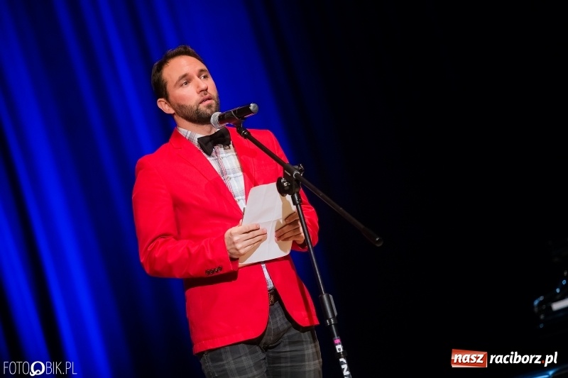 Zdjęcie w galerii na portalu naszraciborz.pl: Niebiański głos na deskach sceny RCK wiadomości z regionu