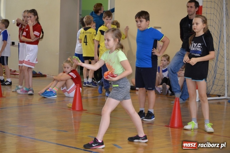 Zdjęcie w galerii na portalu naszraciborz.pl: Gminny turniej gier i zabaw gminy Krzyżanowice wiadomości z regionu